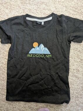 Ruidoso NM Mountain Graphic Tee - Charcoal